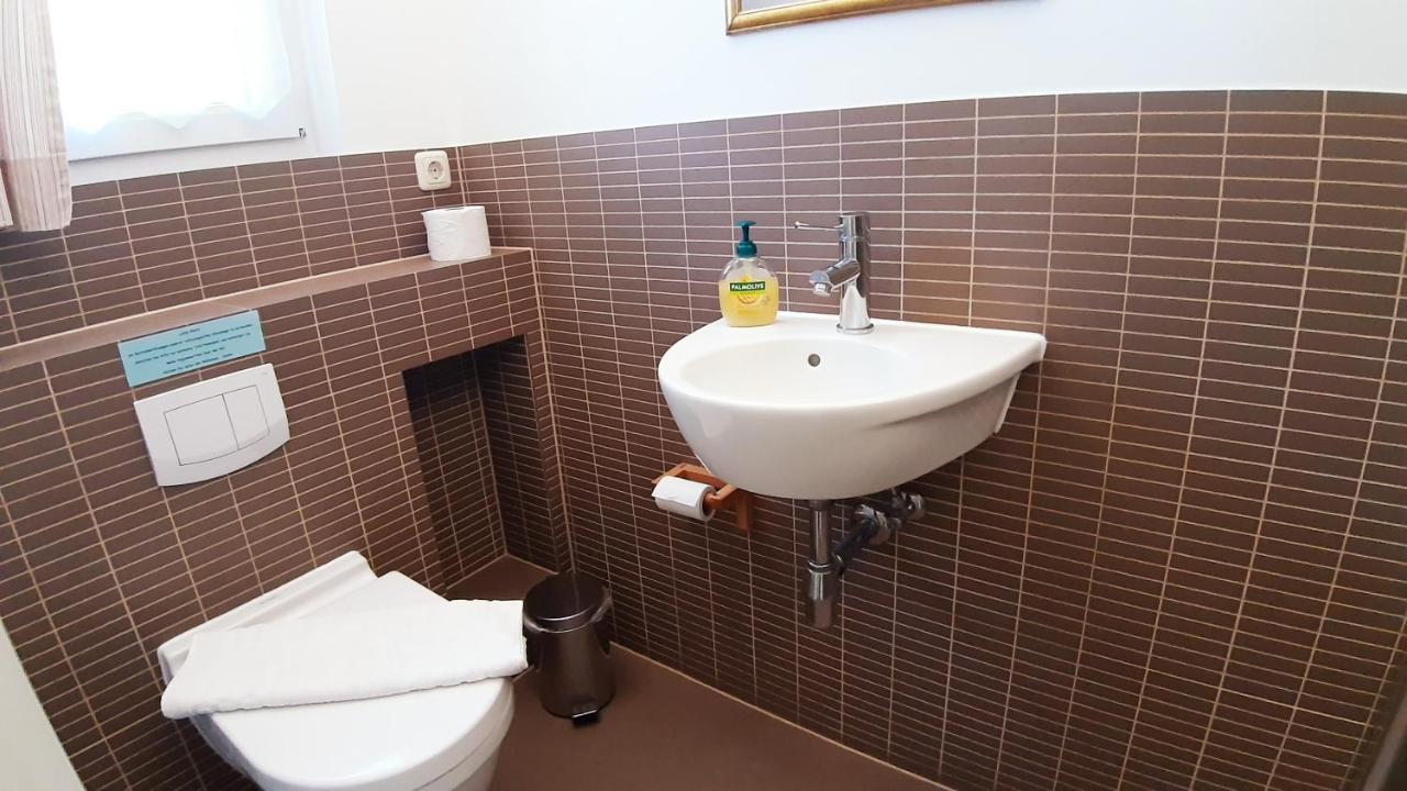 Ferienhaeuser Boddenstrand Wiek auf Rügen 외부 사진