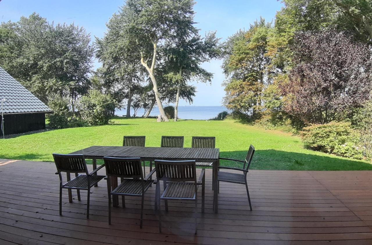 Ferienhaeuser Boddenstrand Wiek auf Rügen 외부 사진